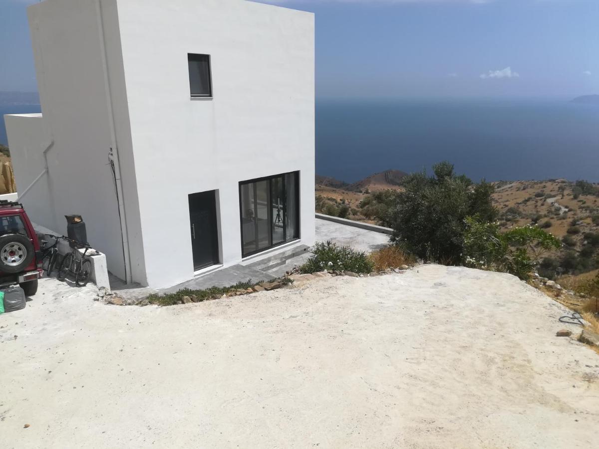 Sea Breeze Ecological Villa อาเยียกาลินี ภายนอก รูปภาพ
