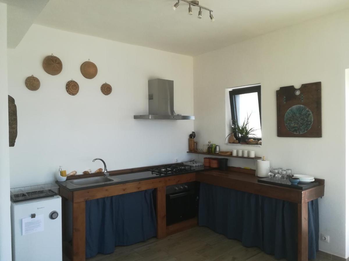 Sea Breeze Ecological Villa อาเยียกาลินี ภายนอก รูปภาพ
